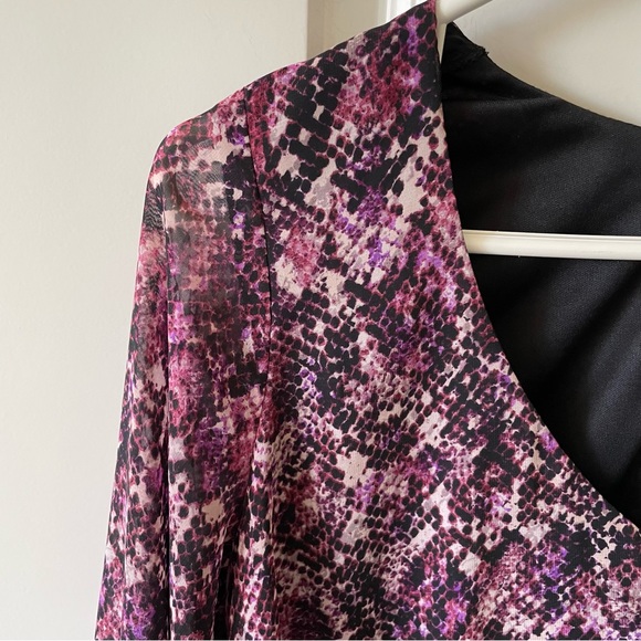Show Me Your MuMu Donna Michelle Snakeskin Print Purple Tunic Top Size Small - Picture 2 of 11